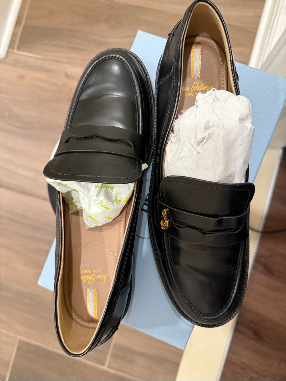 Sam Edelman Women’s Black Leather Penny Loafers